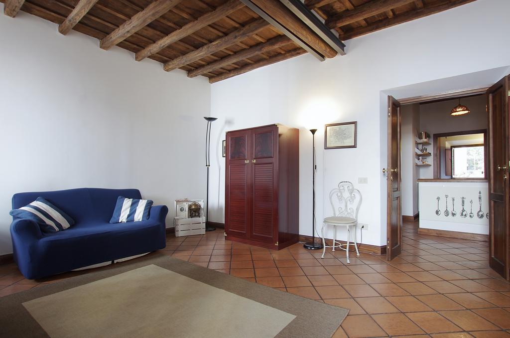 شقة Vacanze Romane Centro Storico Trastevere الغرفة الصورة